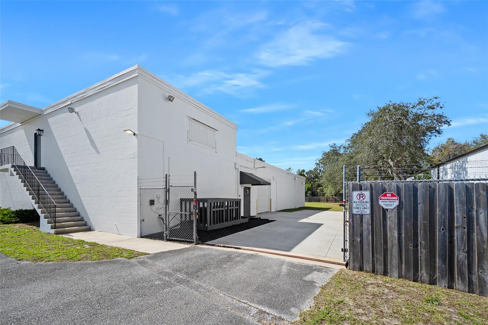 974 S NOVA RD — photo 12