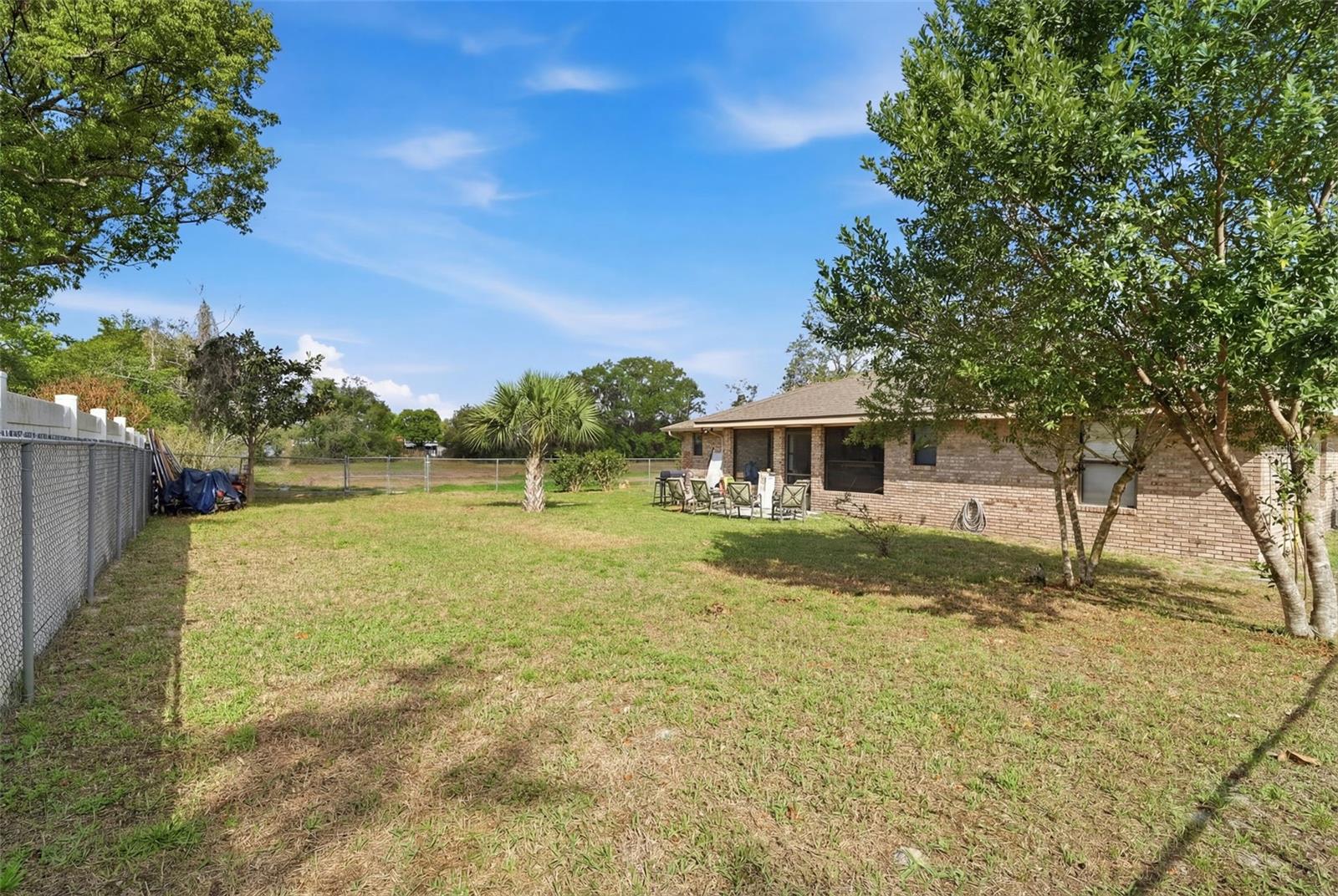 783 S ATMORE CIR — photo 3