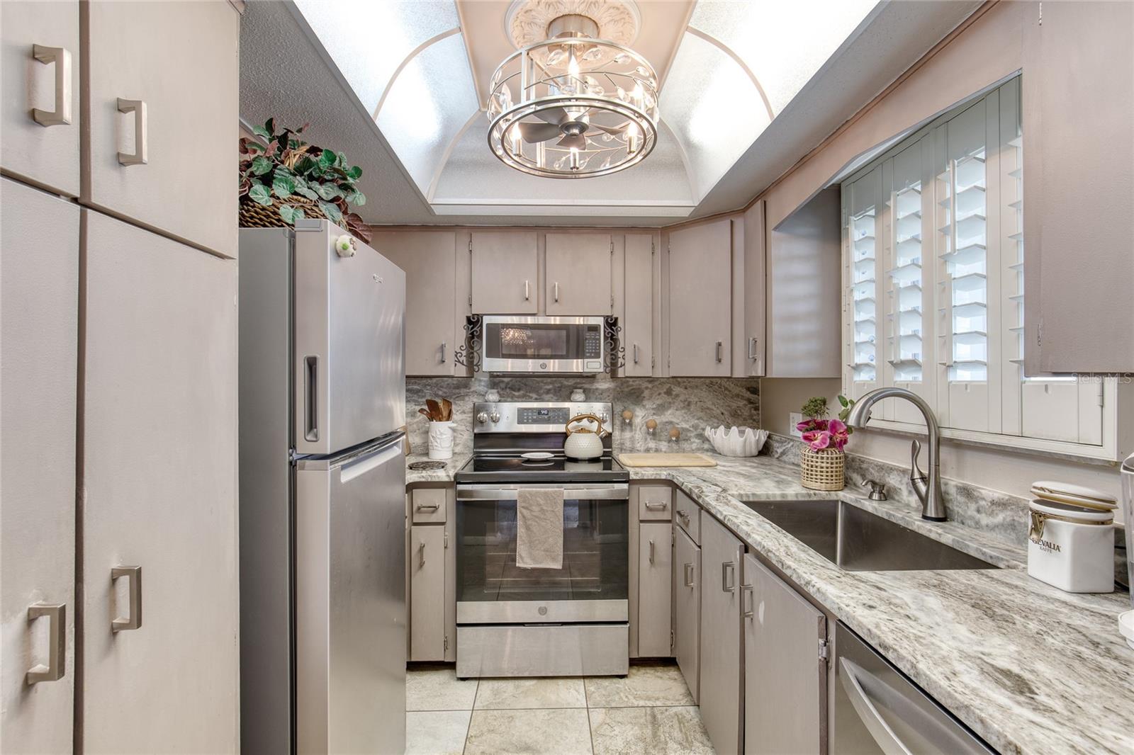 935 OCEAN SHORE BLVD #4040 — photo 4
