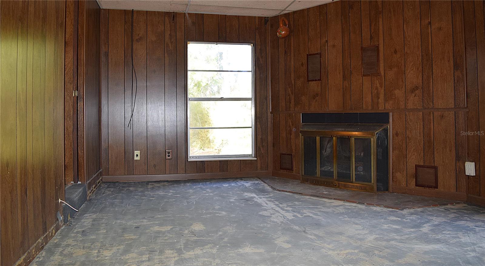2535 BOSWELL ST — photo 11