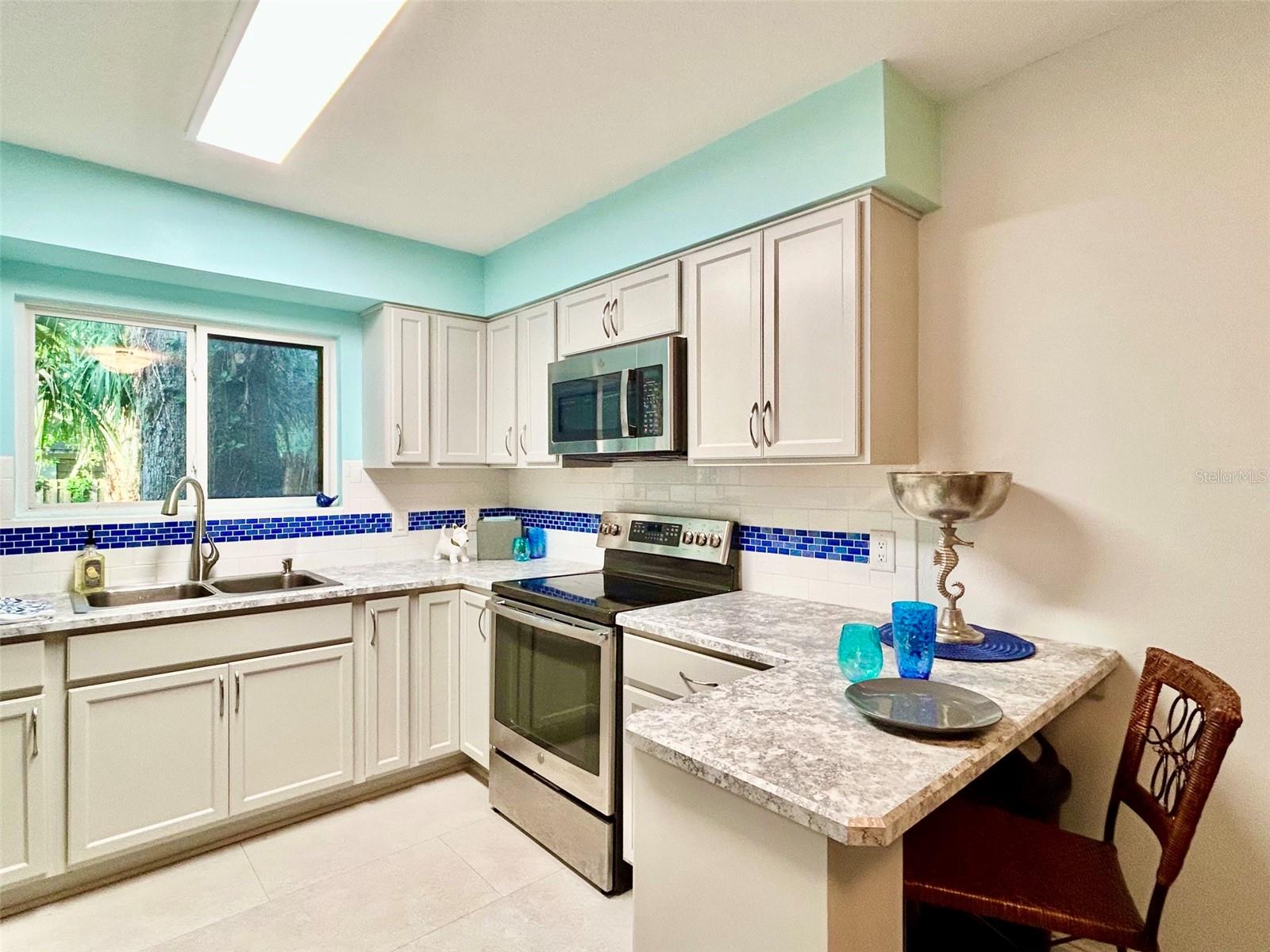 31 PARK PL — photo 3