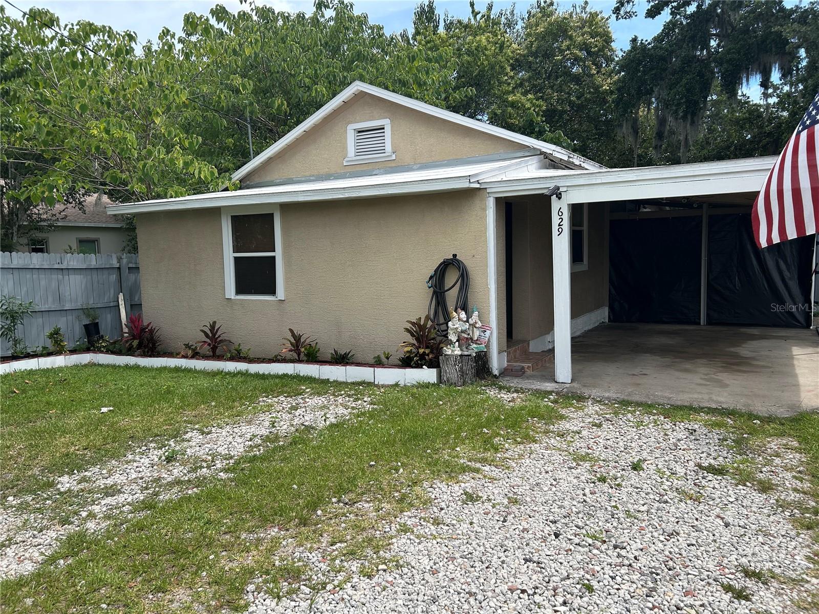 629 HOLMES AVE — photo 3