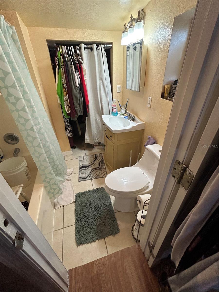 629 HOLMES AVE — photo 9