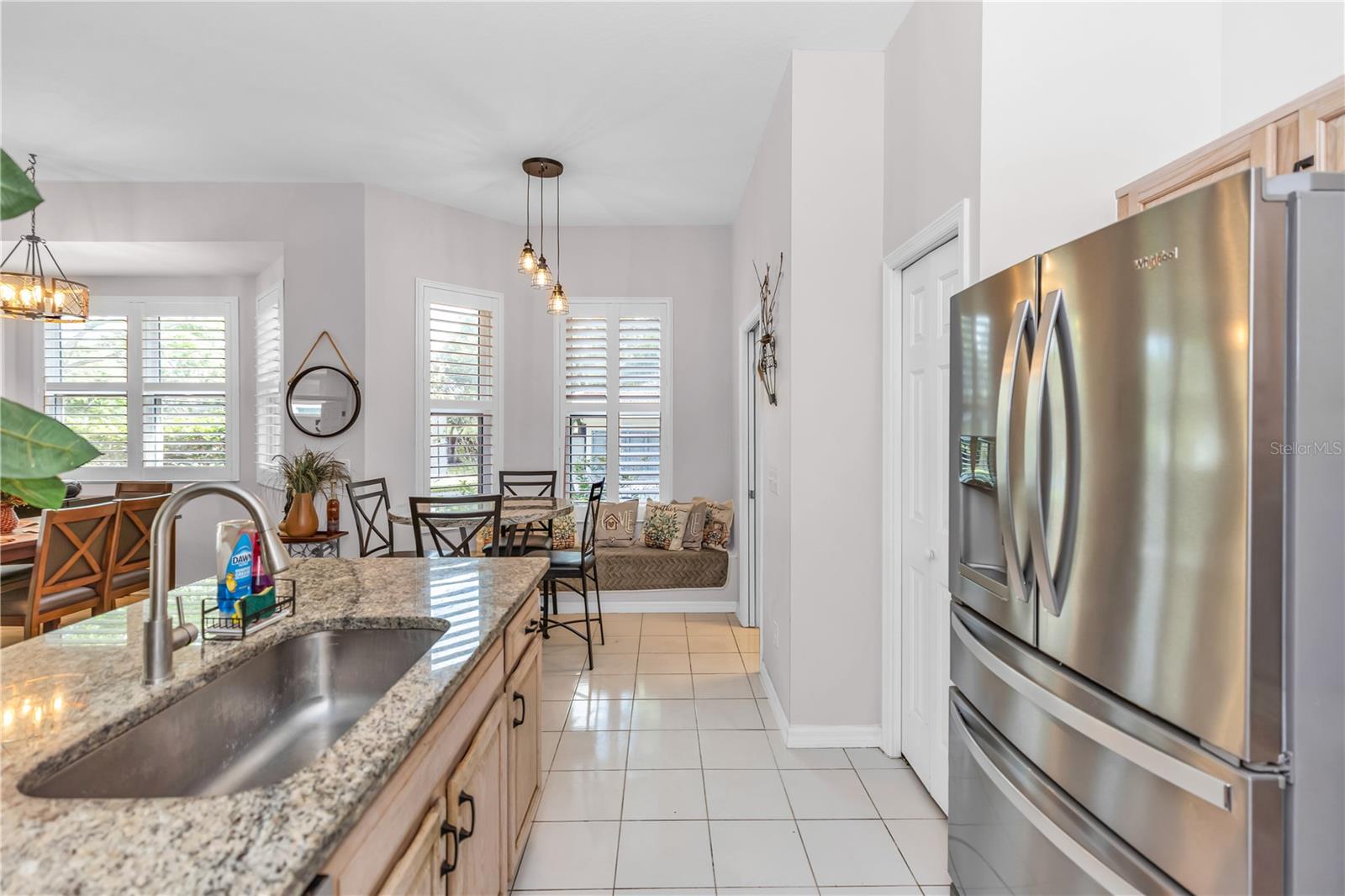 414 FAIRLANE DR — photo 6