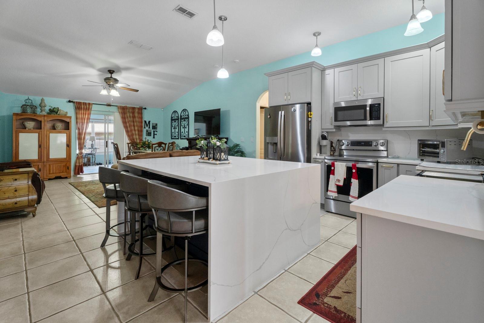 900 BLANEY CT — photo 12