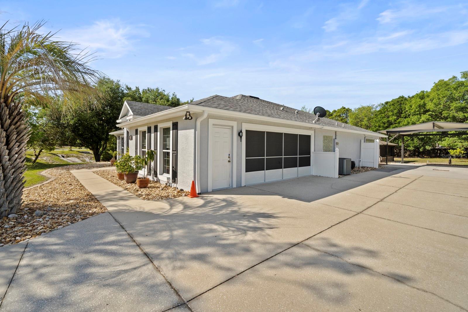 900 BLANEY CT — photo 6