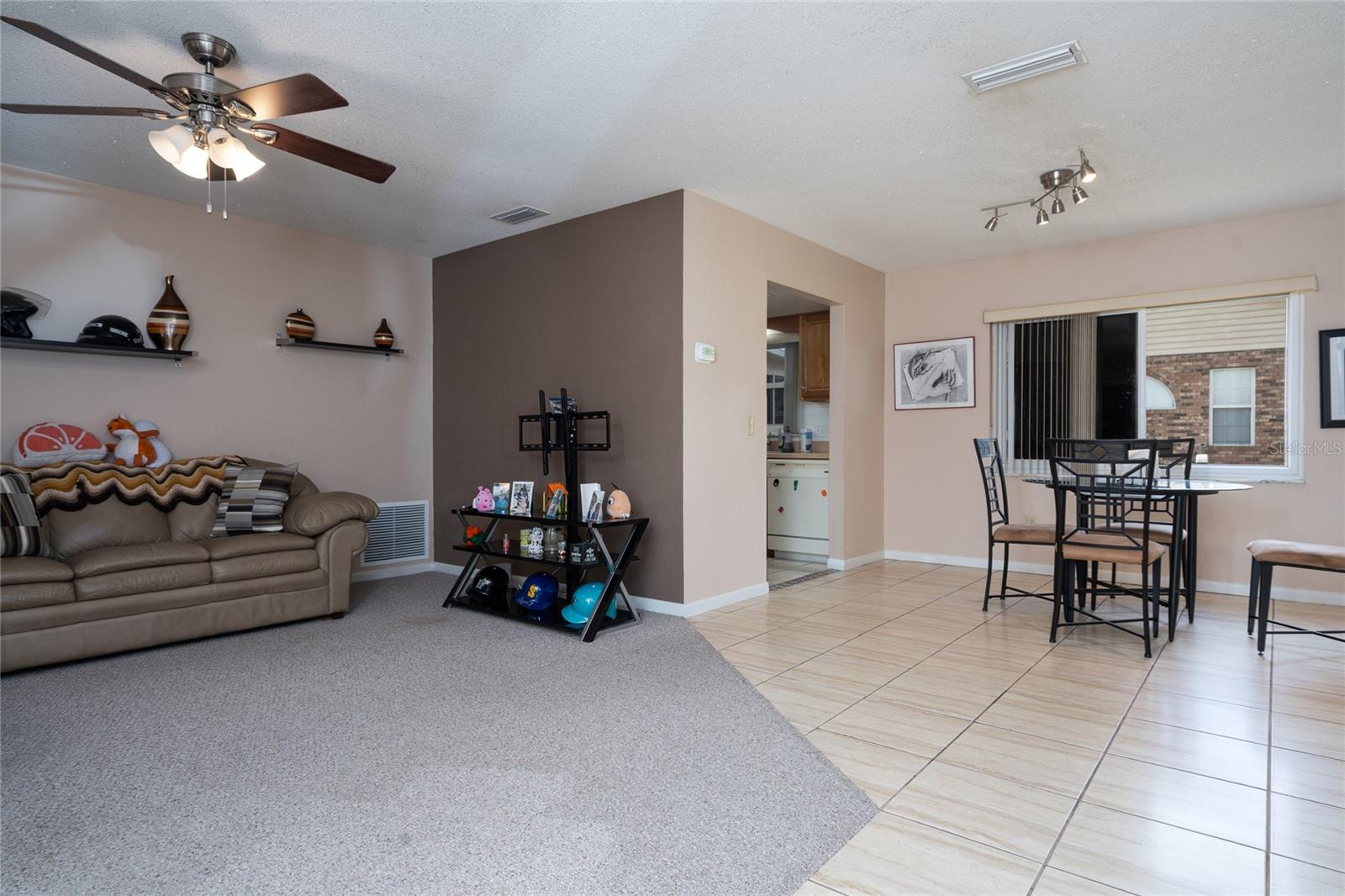 1078 ABADAN DR — photo 4