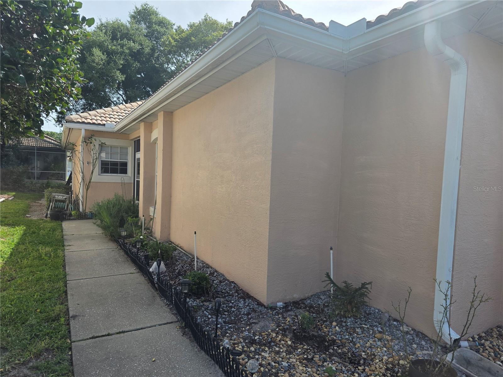 322 FOXHILL CT — photo 4