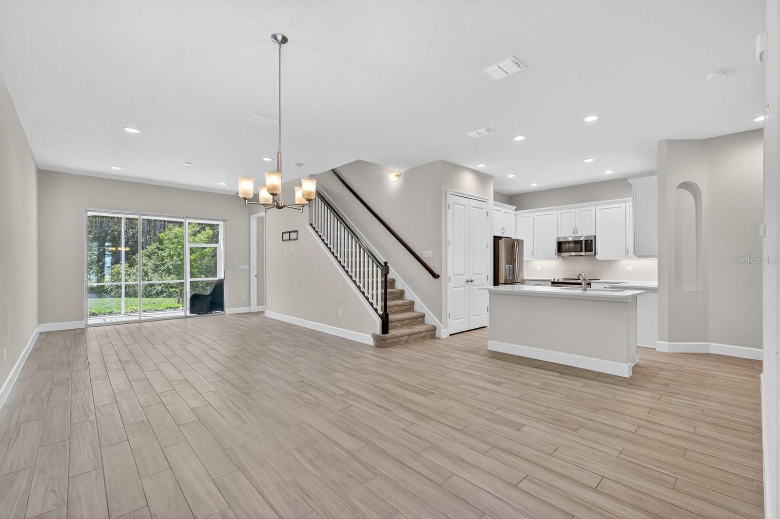 20 LONGRIDGE LN — photo 6