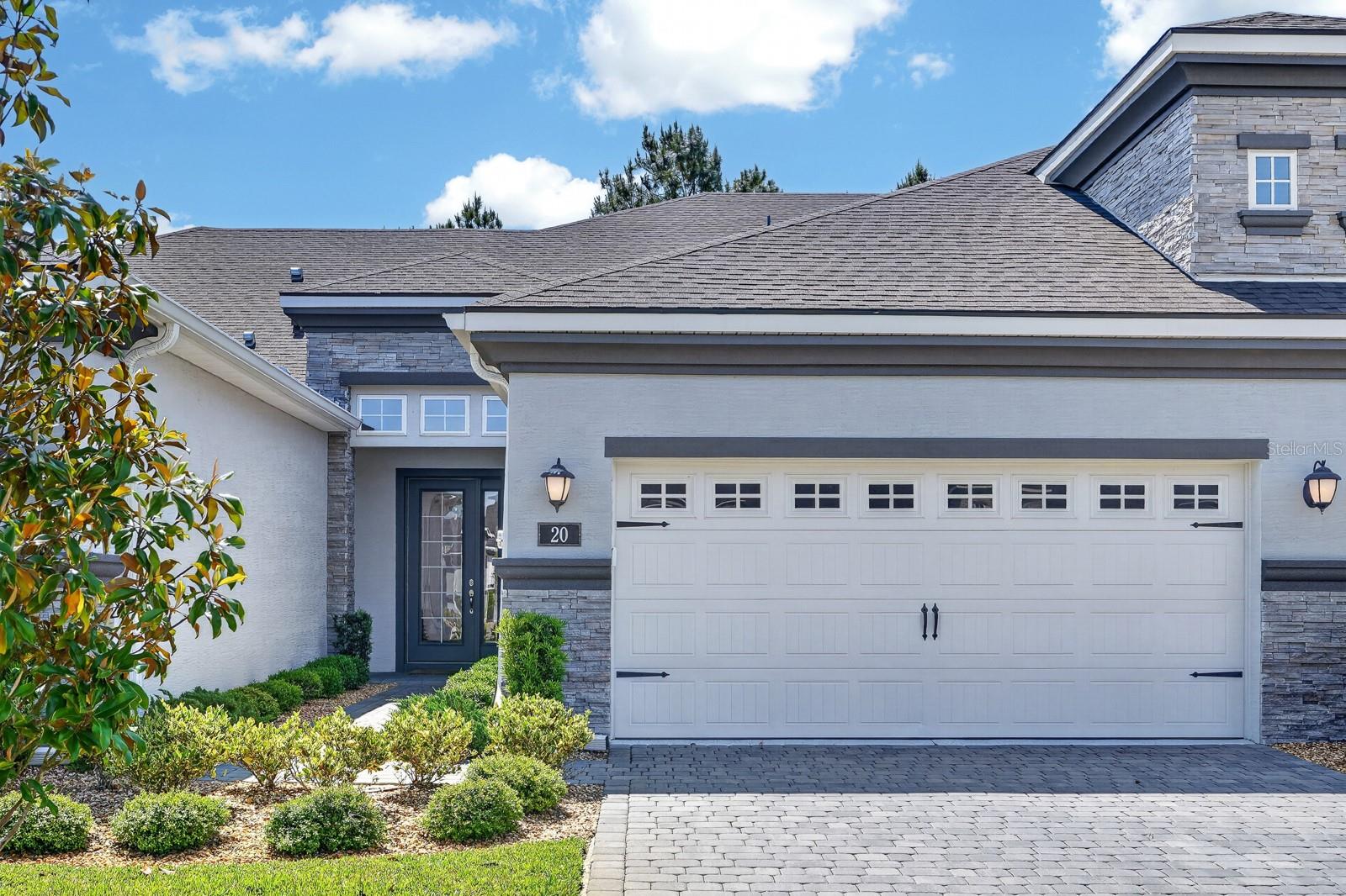 20 LONGRIDGE LN