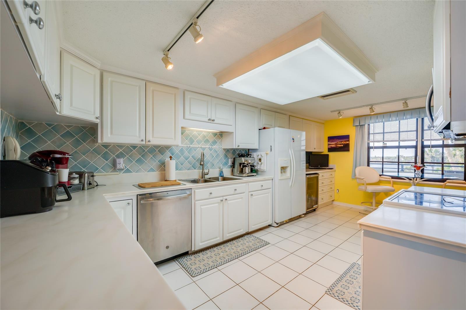 731 MARINA POINT DR #731 — photo 8