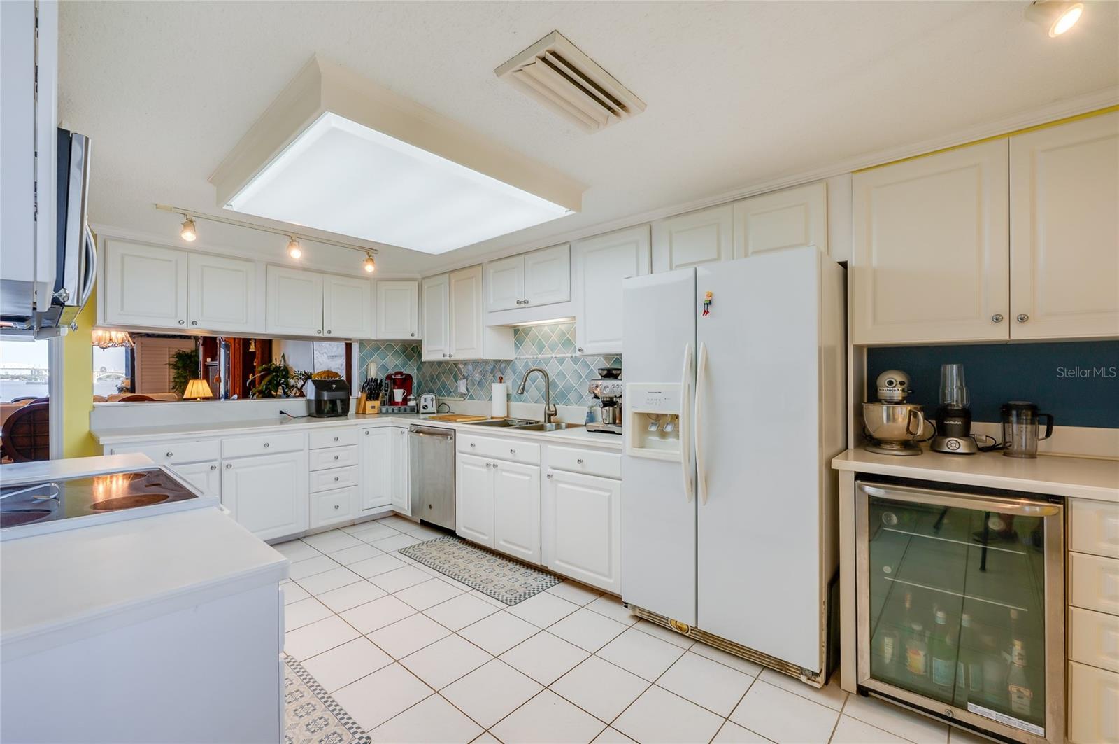 731 MARINA POINT DR #731 — photo 10