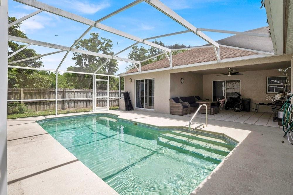 213 BRUSHCREEK DR — photo 3