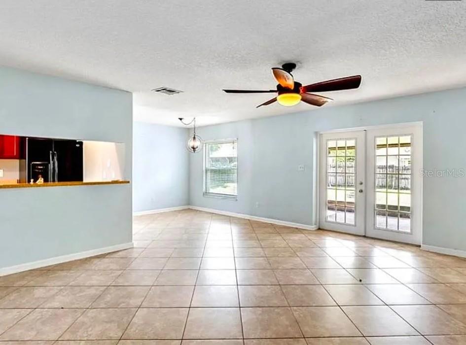120 BENT OAK CT — photo 3