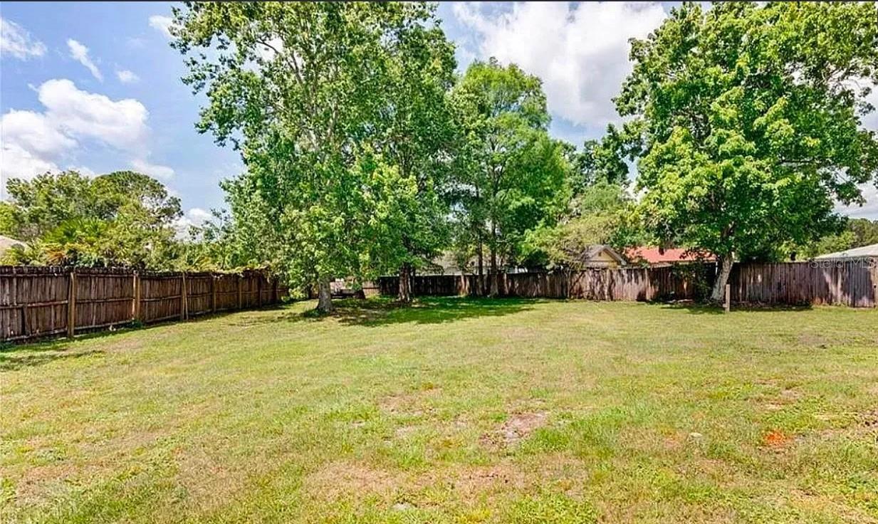 120 BENT OAK CT — photo 9