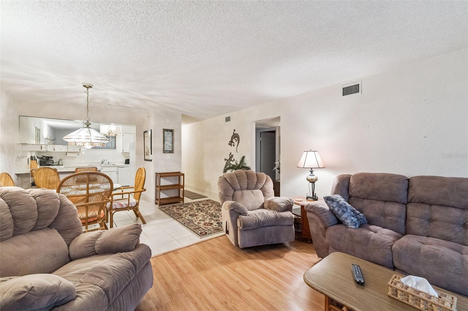 325 WILDER BLVD #103 — photo 11