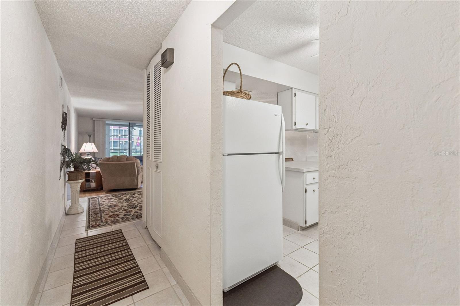 325 WILDER BLVD #103 — photo 8
