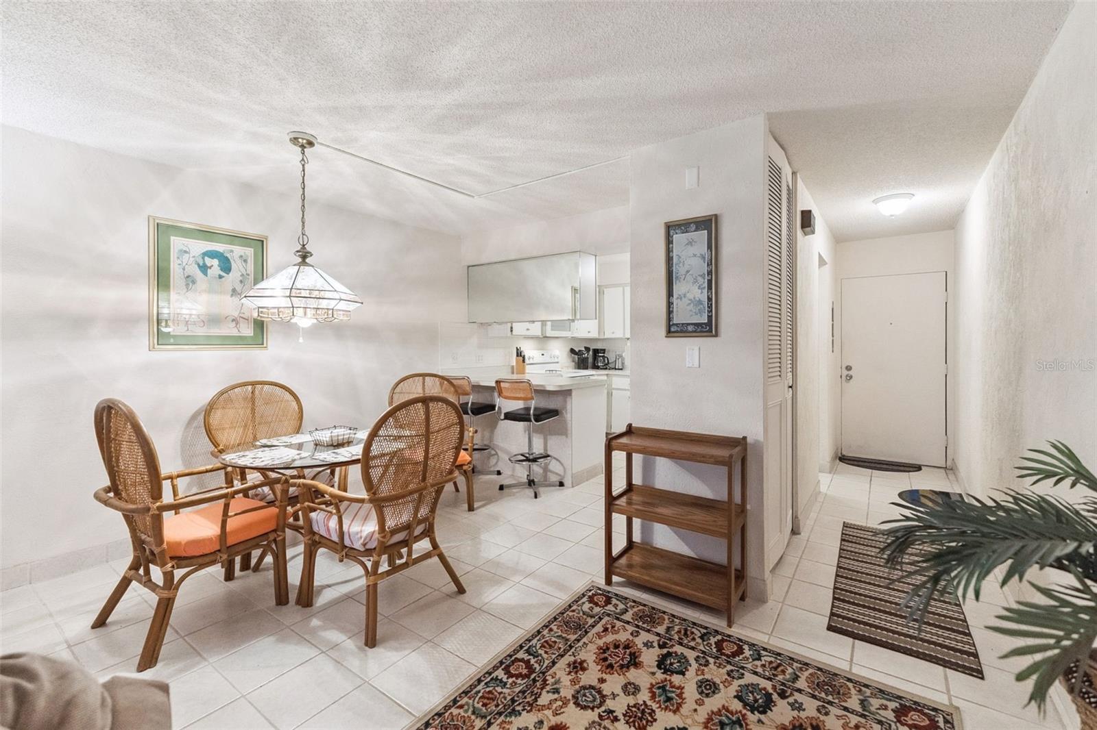 325 WILDER BLVD #103 — photo 9