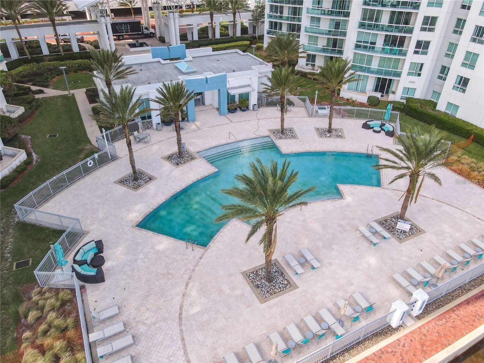 241 RIVERSIDE DR #1809 — photo 8