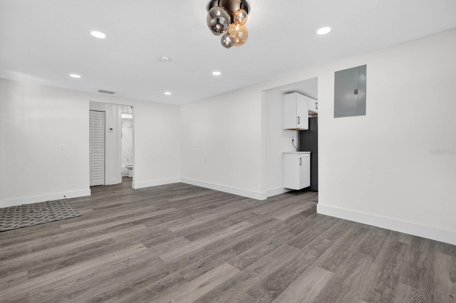 246 WILLOW PL — photo 7