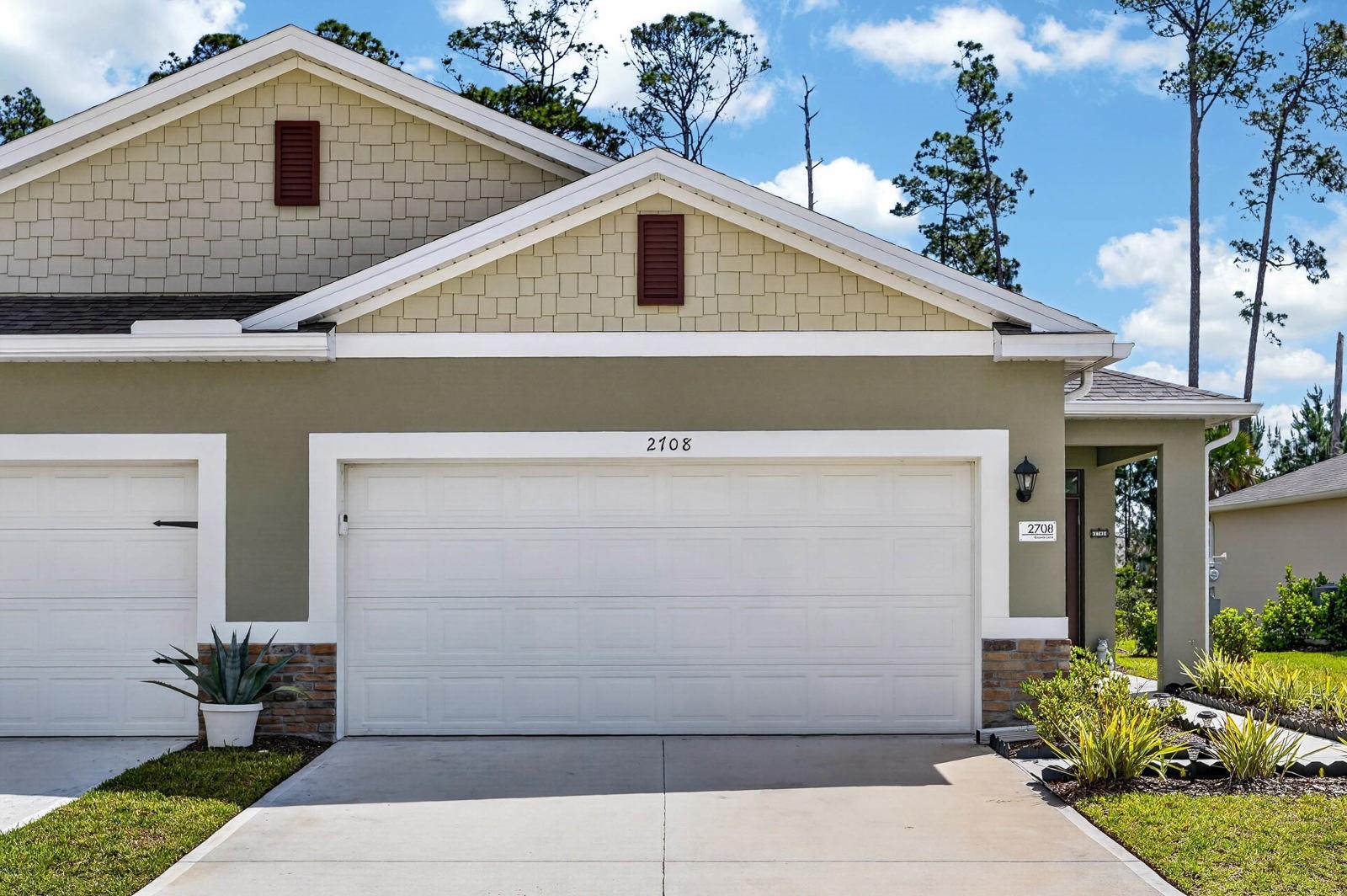 2708 KINSALE LN