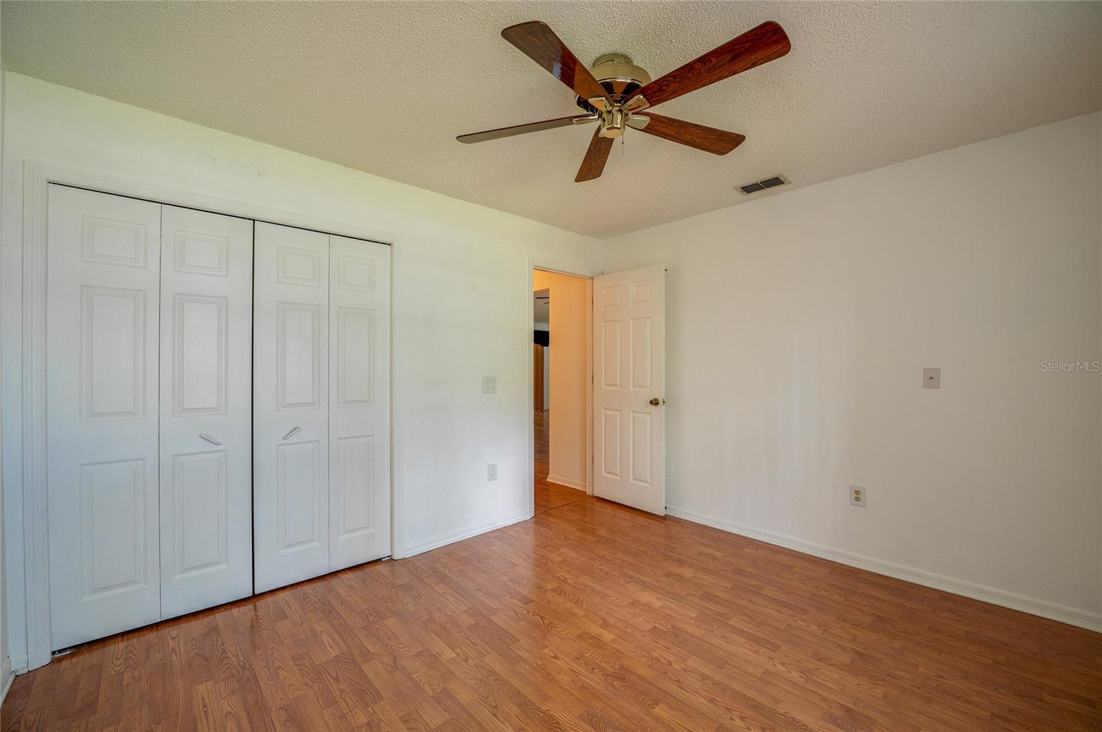 203 LIVE OAK CT — photo 10