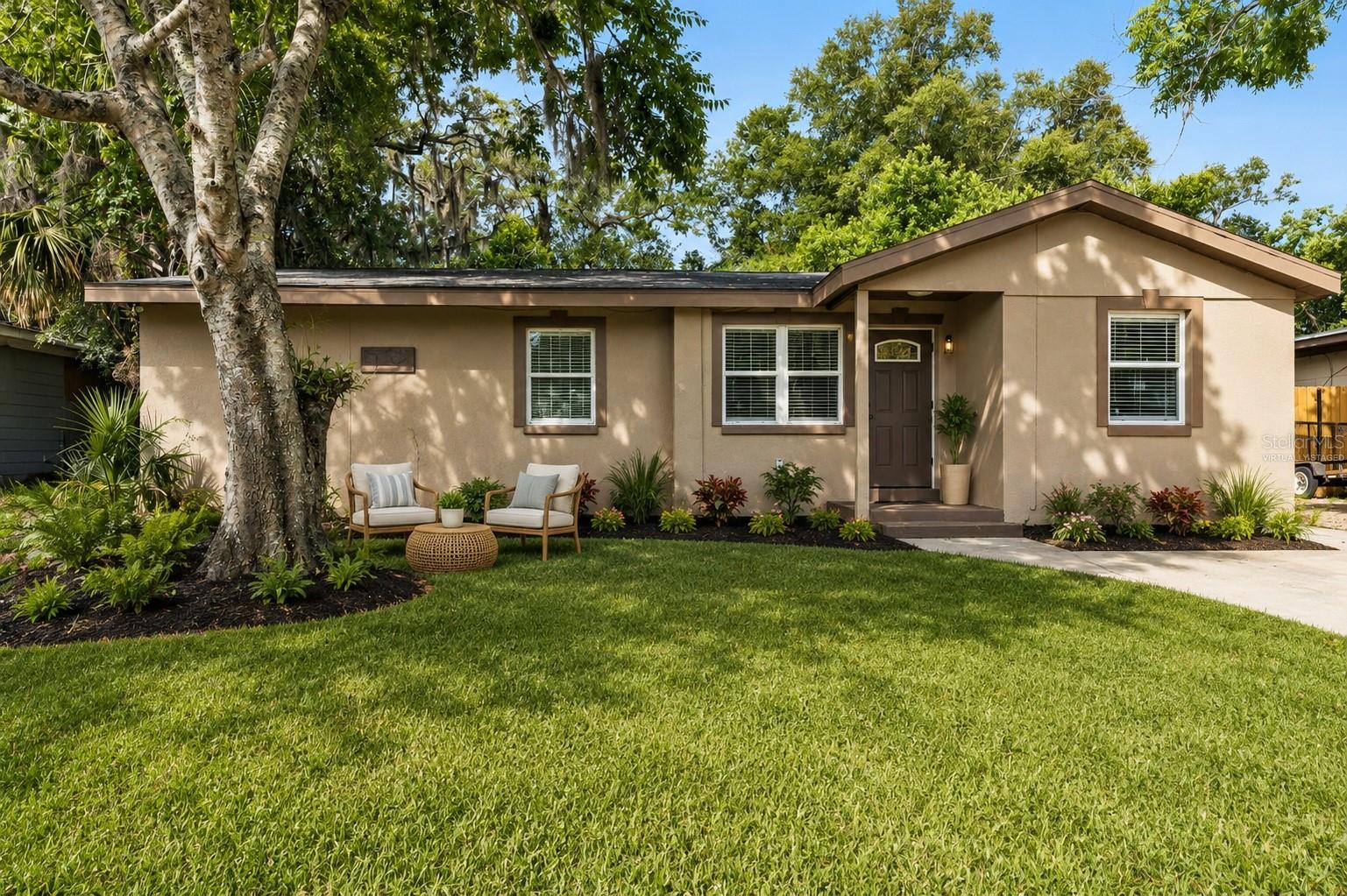540 COLFAX DR — photo 2