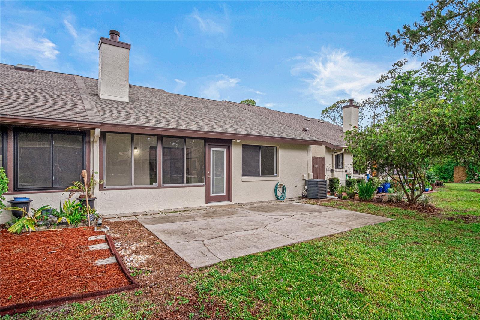 138 FOX FIRE CIR — photo 3