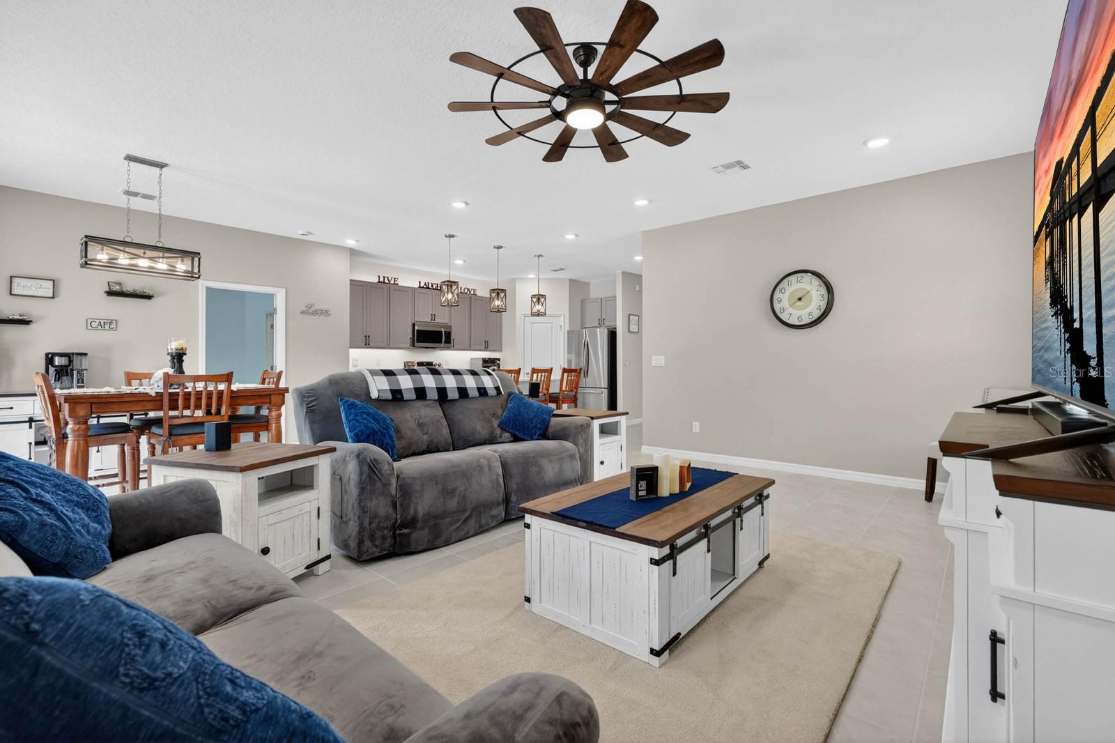 1615 MEADOWLARK DR — photo 6