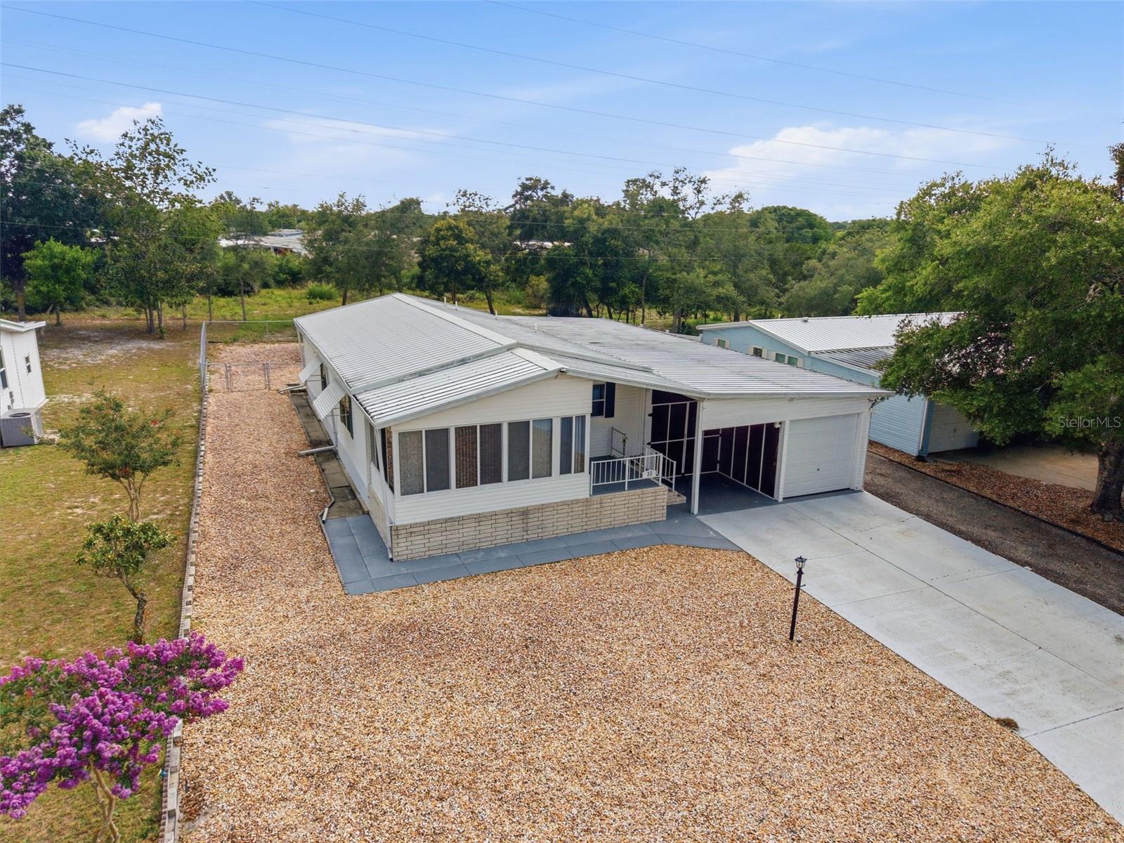 30 FLORENCE BLVD — photo 12