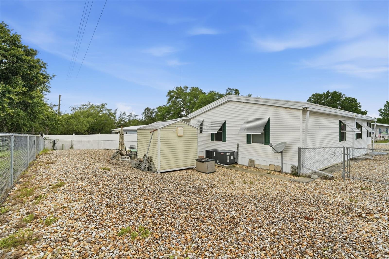 30 FLORENCE BLVD — photo 8