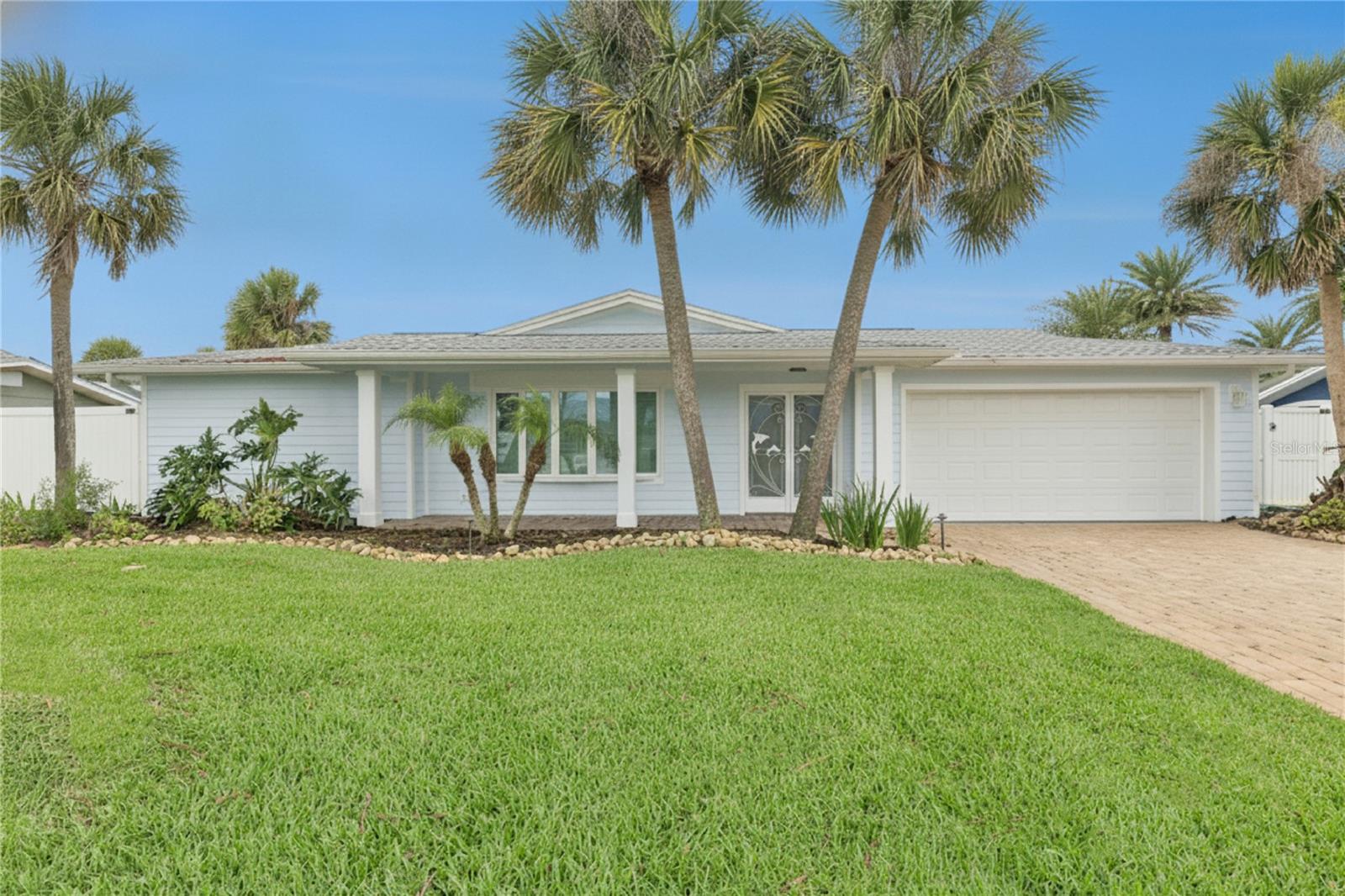 106 ANCHOR DR