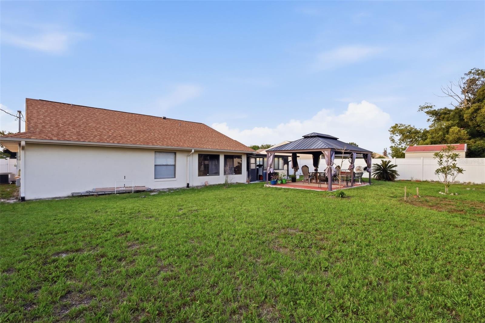 2287 BELEN DR — photo 3