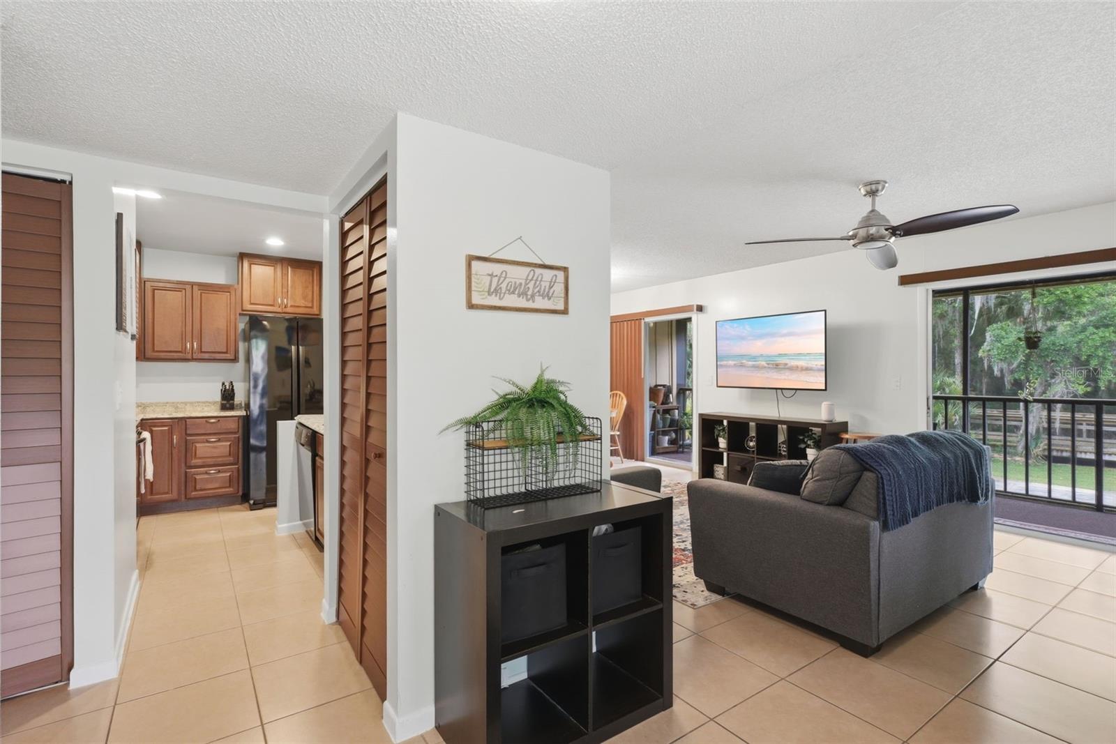 140 ORCHID WOODS CT #13B — photo 5
