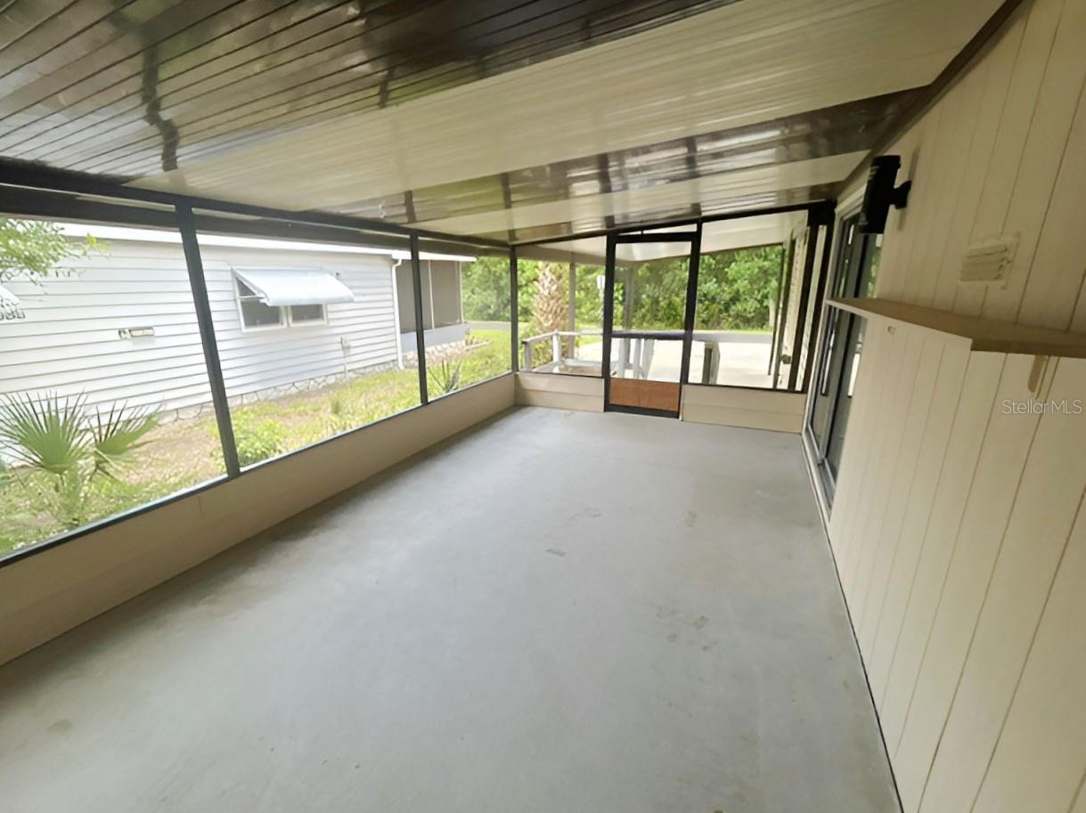 170 PALM DR — photo 4