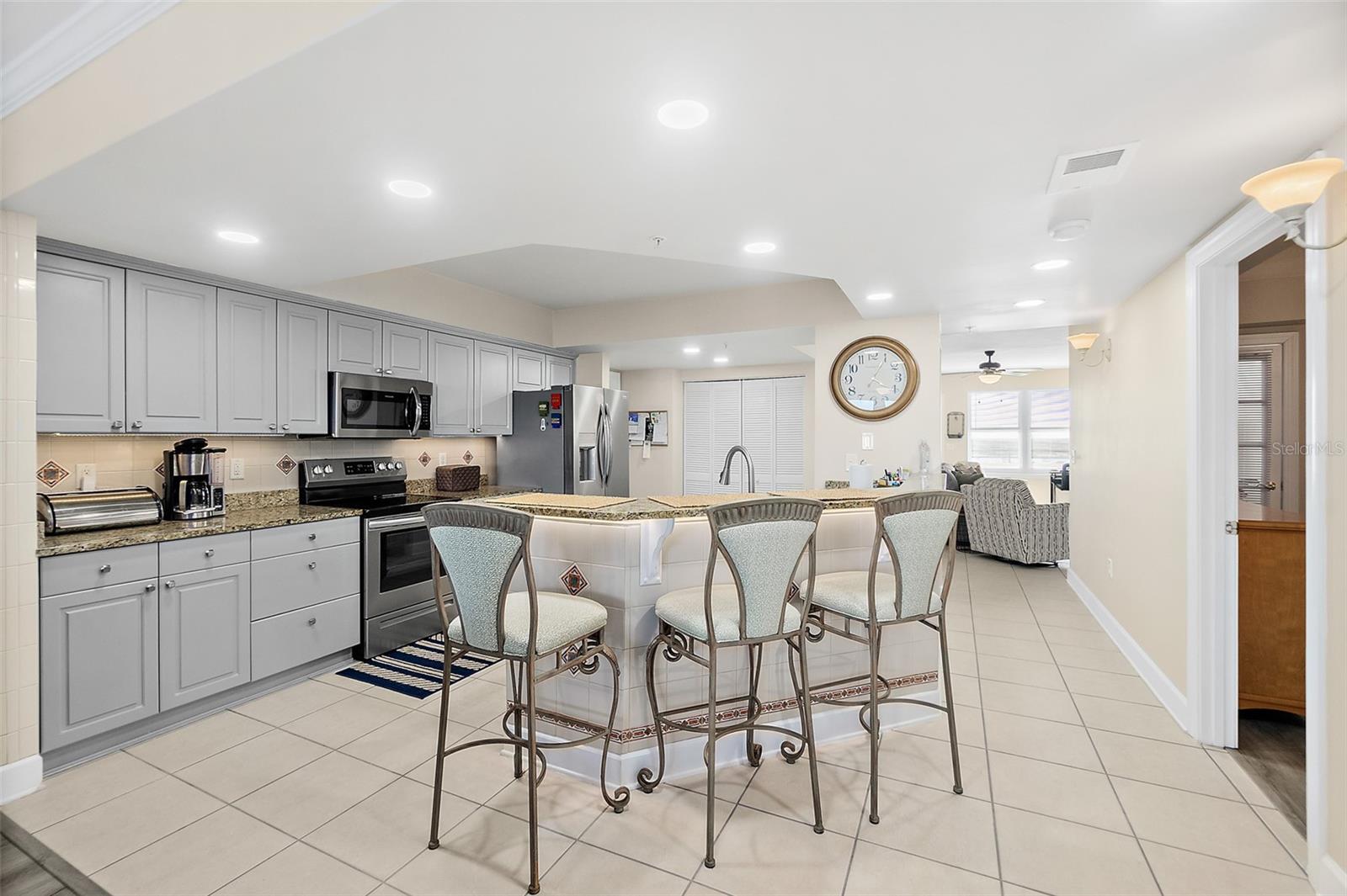 2055 S ATLANTIC AVE #1006 — photo 4