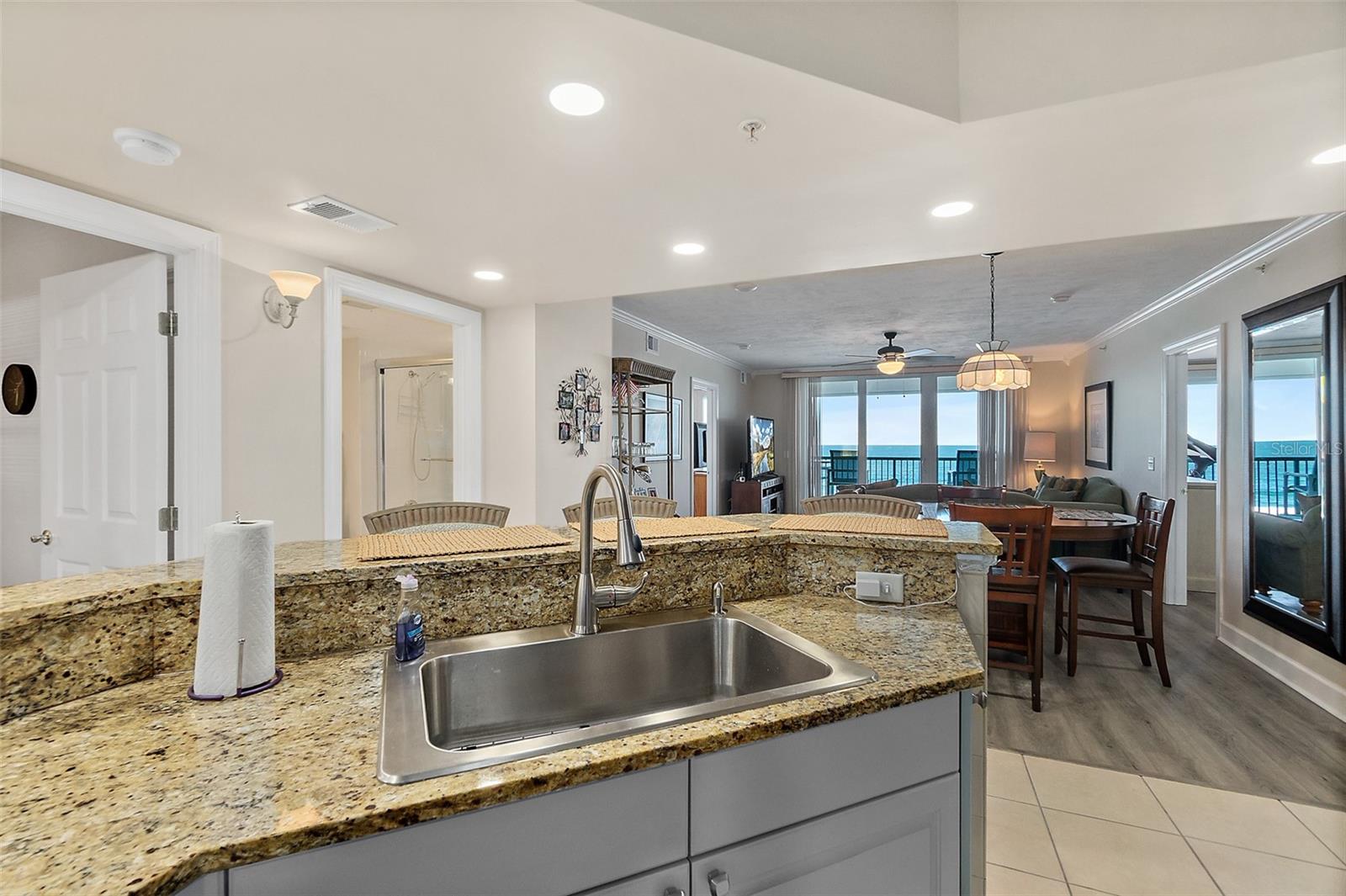 2055 S ATLANTIC AVE #1006 — photo 8
