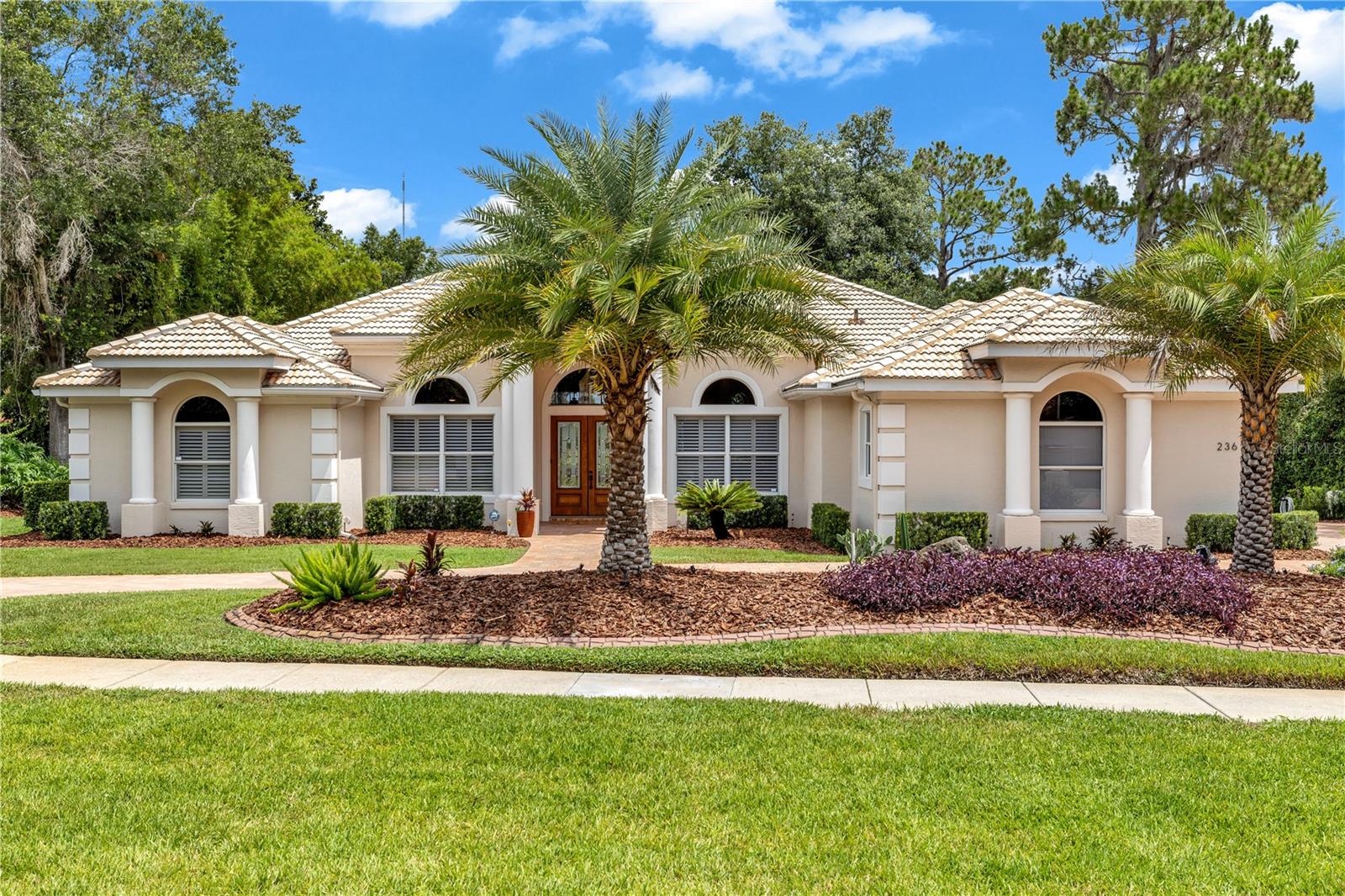 236 EAGLE ESTATES DR — photo 4
