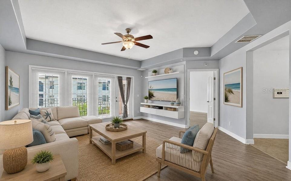 424 LUNA BELLA LN #330 — photo 8