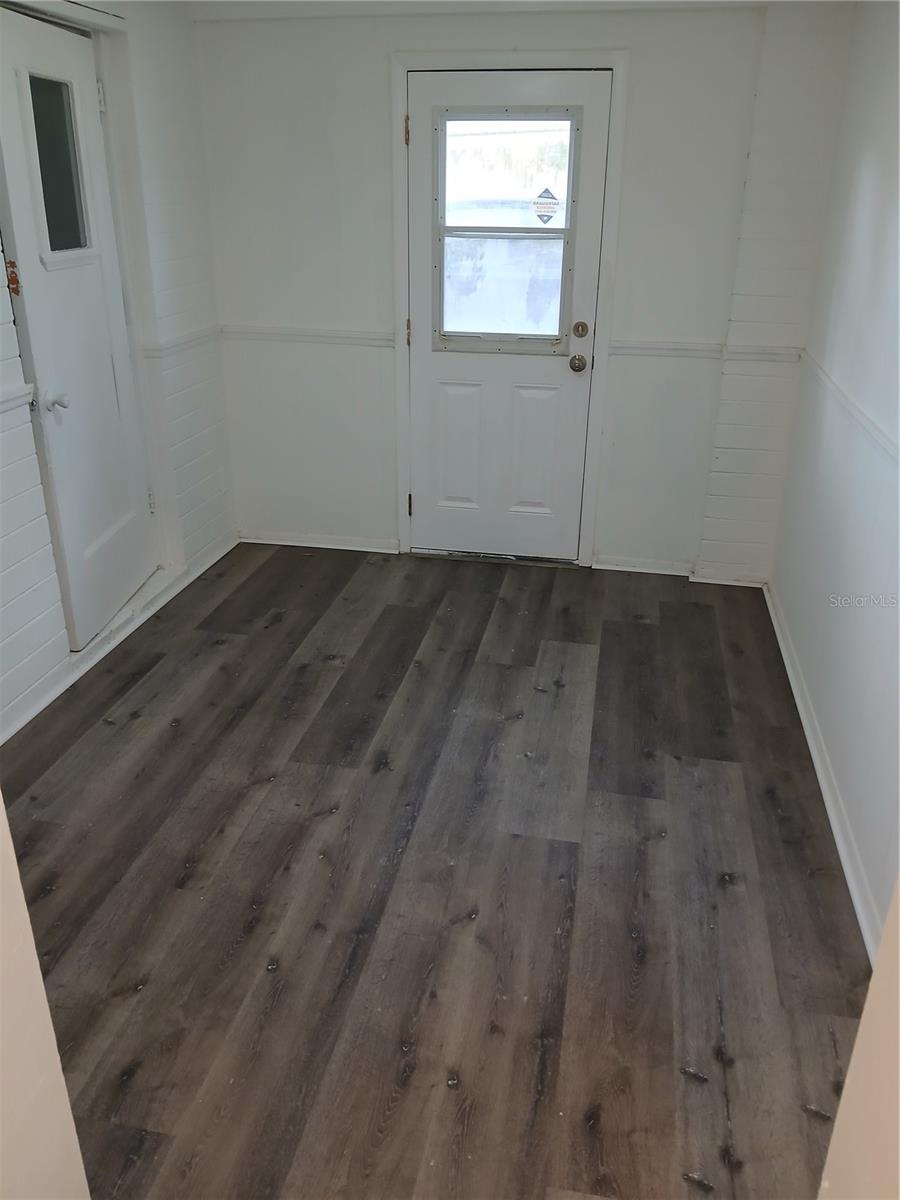 921 WINCHESTER ST — photo 11