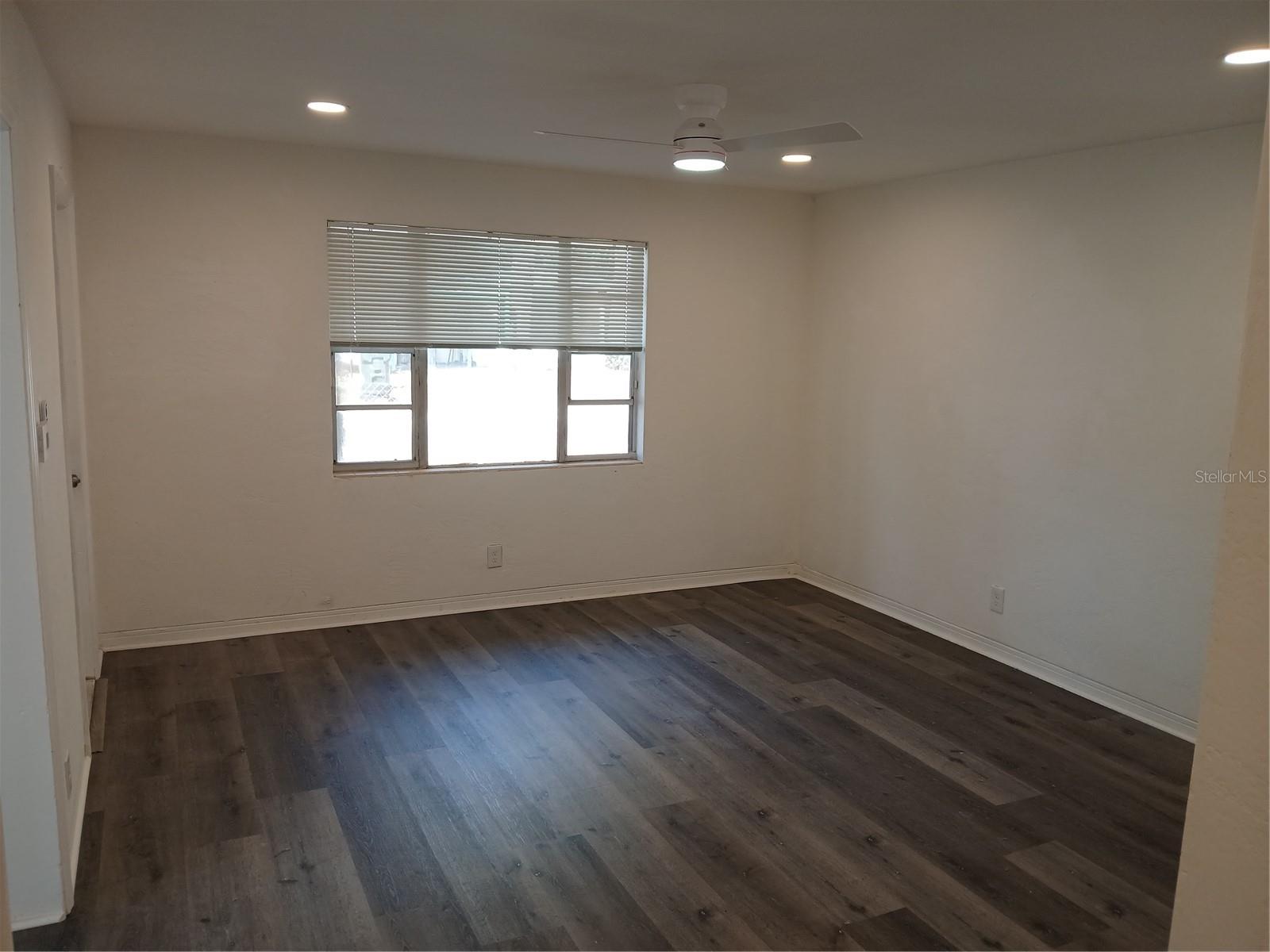 921 WINCHESTER ST — photo 4