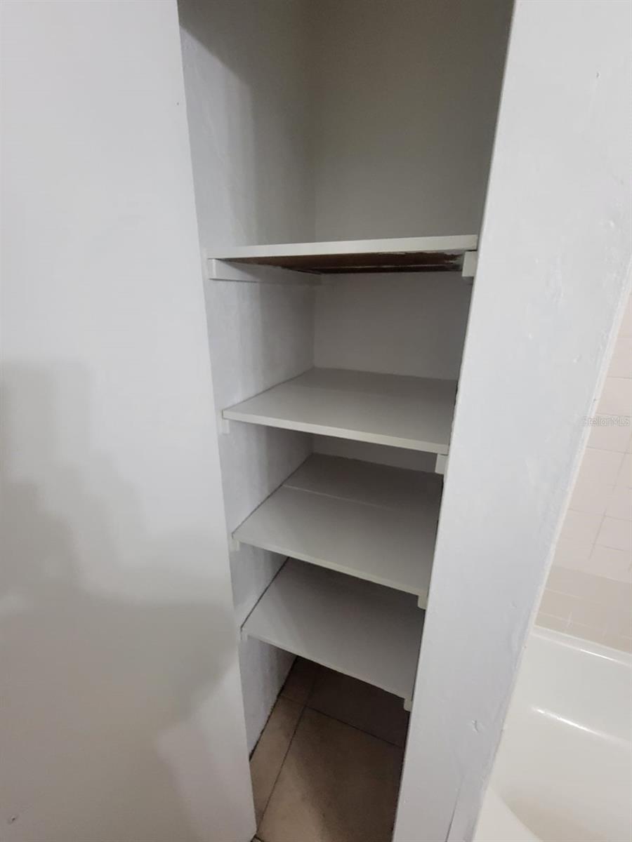 1216 KENNEDY RD #8 — photo 10