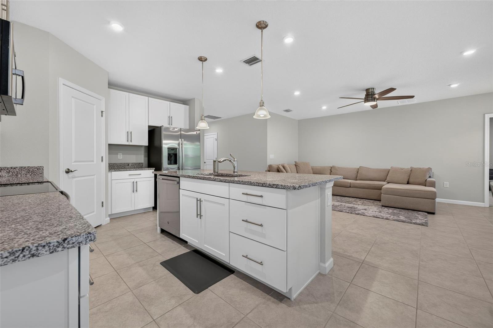 306 EAGLE HARBOR WAY — photo 11