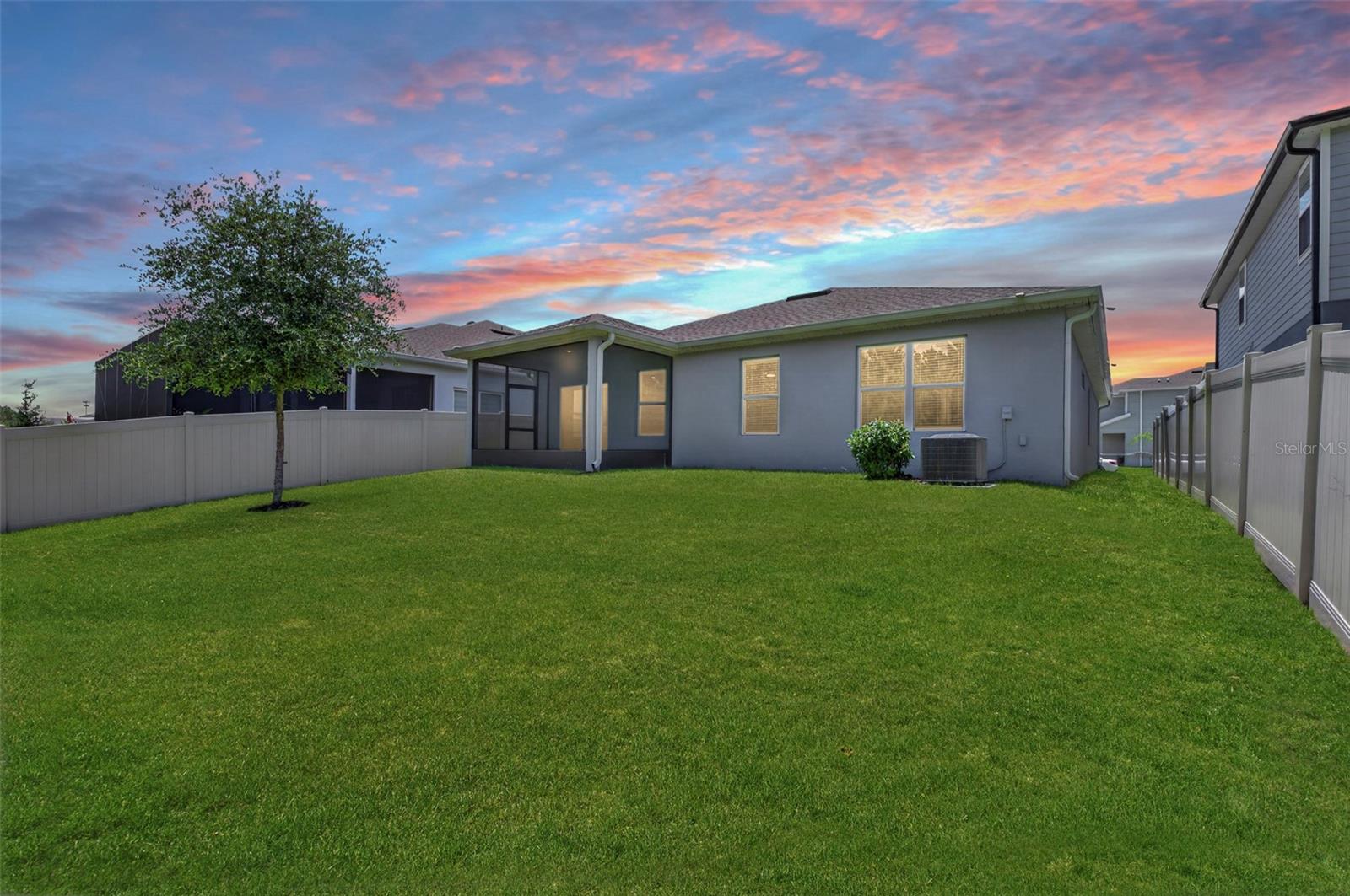 306 EAGLE HARBOR WAY — photo 3