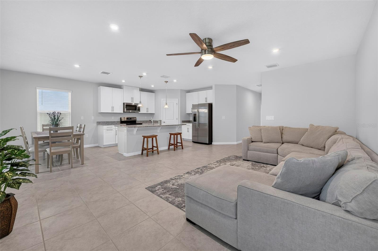 306 EAGLE HARBOR WAY — photo 4