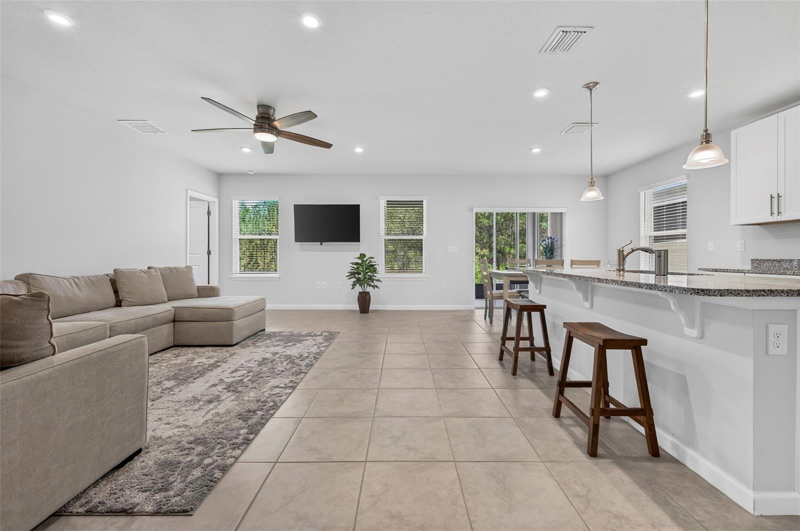 306 EAGLE HARBOR WAY — photo 5