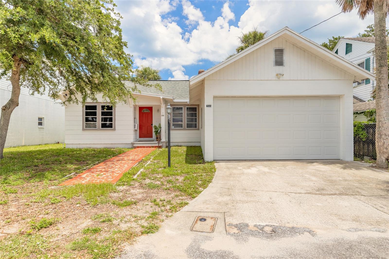 255 LEXINGTON DR — photo 2