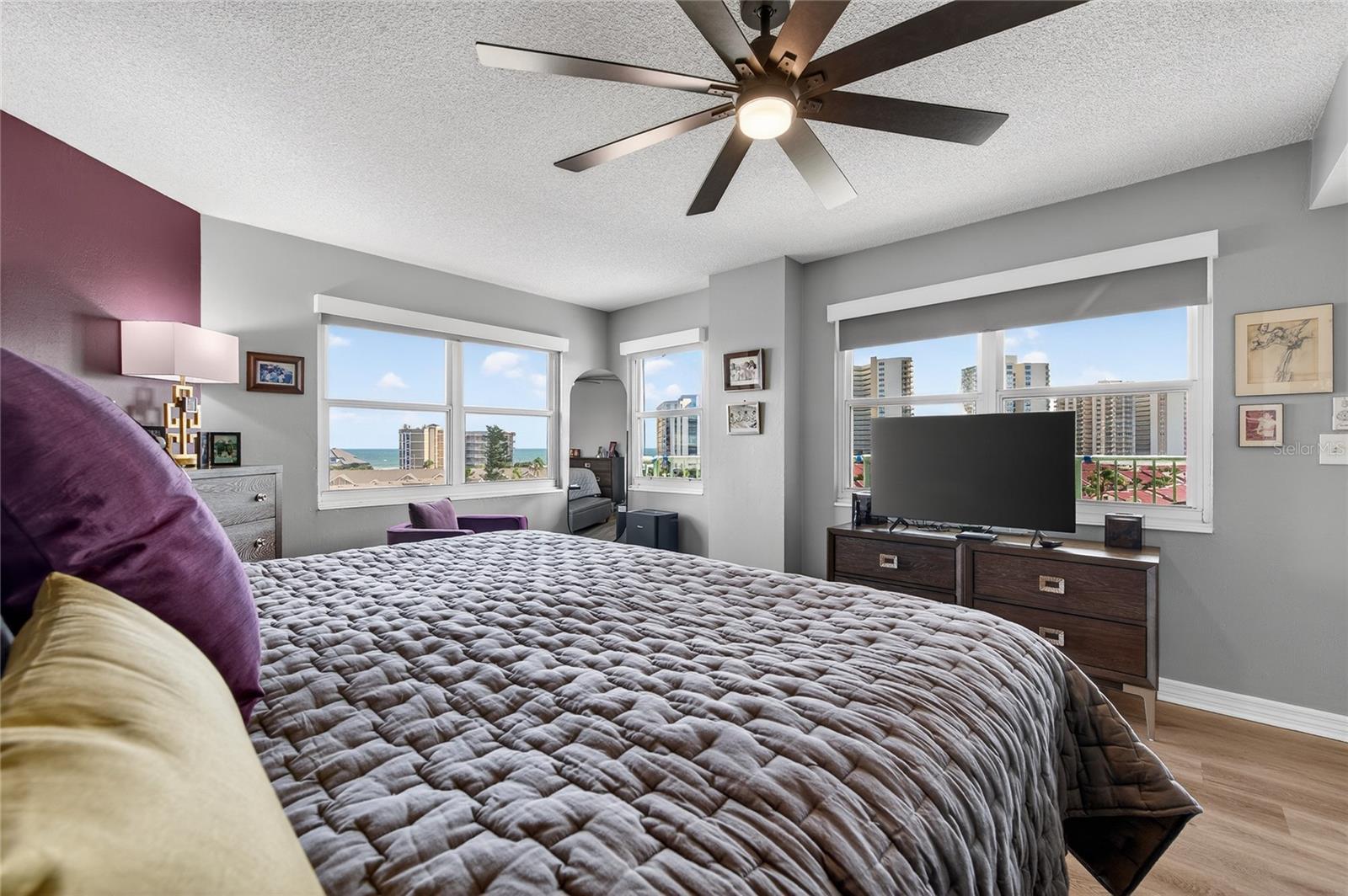 4 OCEANS WEST BLVD #705D — photo 3