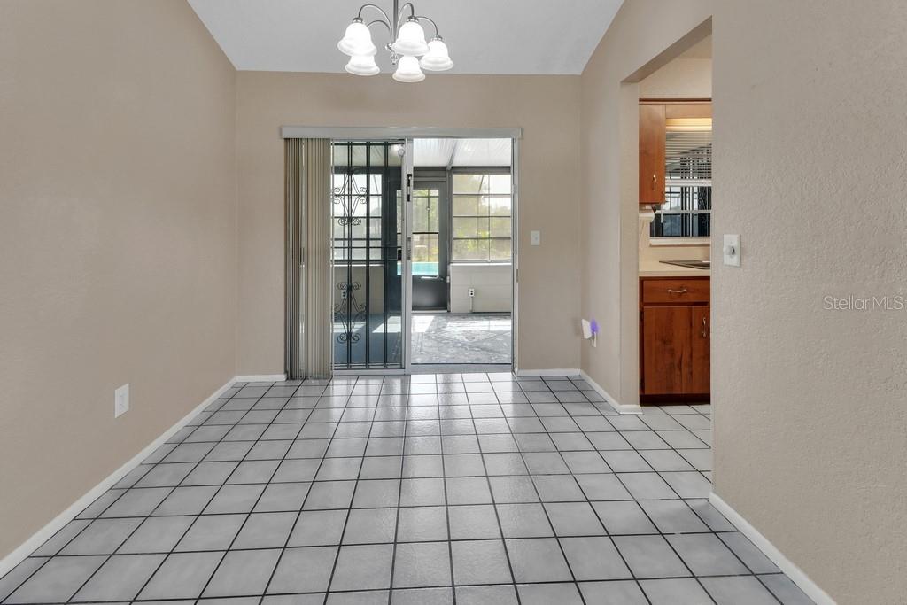 3018 BONKIRK DR — photo 12