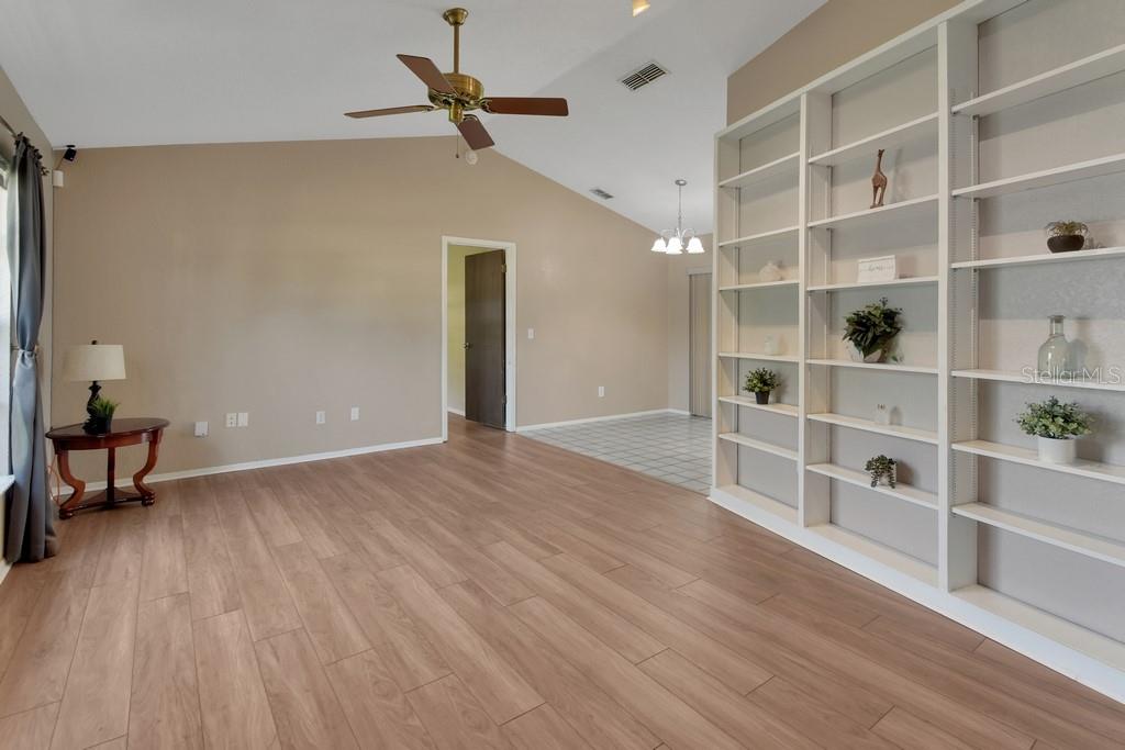 3018 BONKIRK DR — photo 5